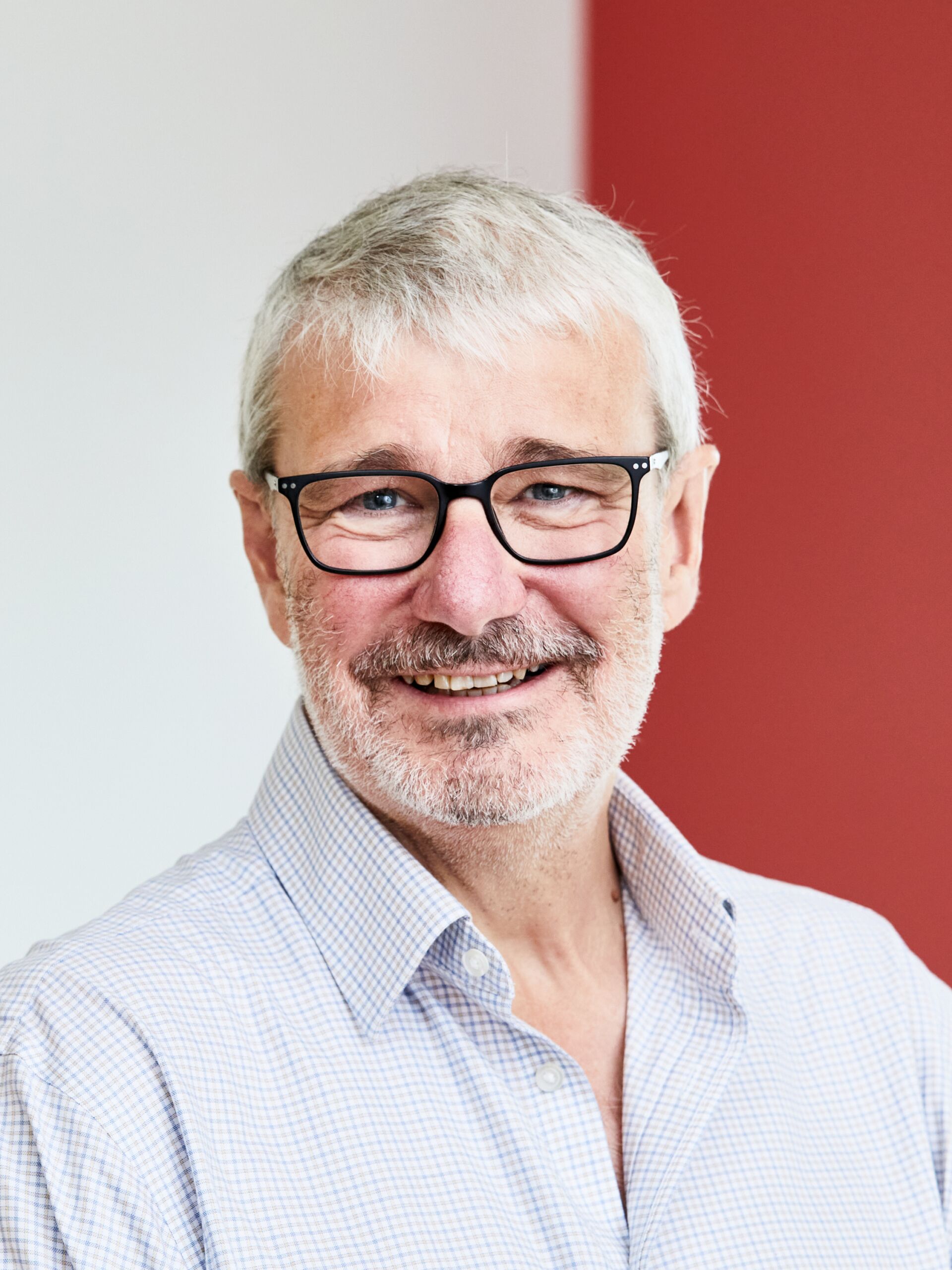 Dr. Phillip Barnes
