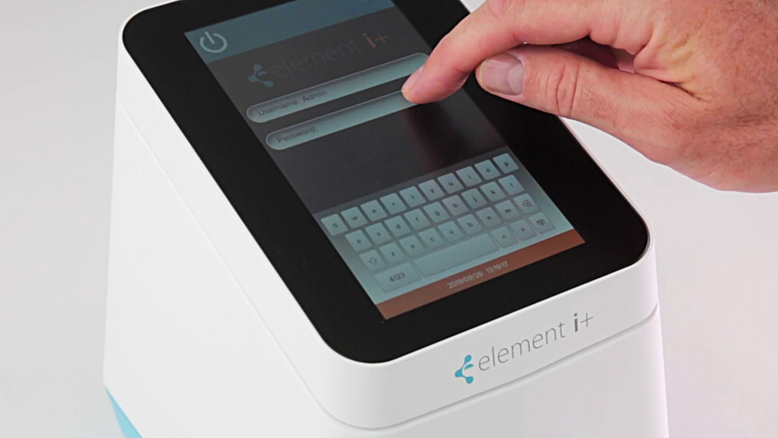 Antech's Element i+ analyser